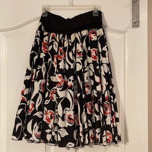 Black red floral A line skirt.